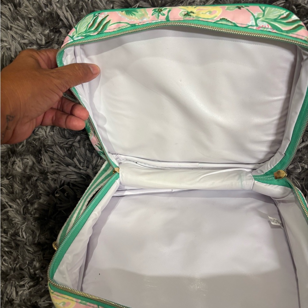 Lilly Pulitzer insulted lunch box - Picture 5 of 9